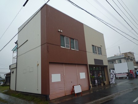 中区泉　通り沿いの貸住居付店舗・事務所！路面店です！！