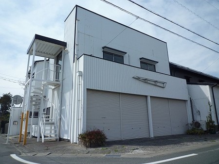 南区安松町　住宅街の広々物件！家賃も手頃です。