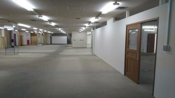 卸本町貸事務所倉庫