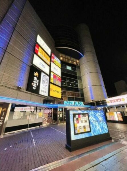 有楽街の中心!幅広い業種対応可能な居抜き貸店舗!